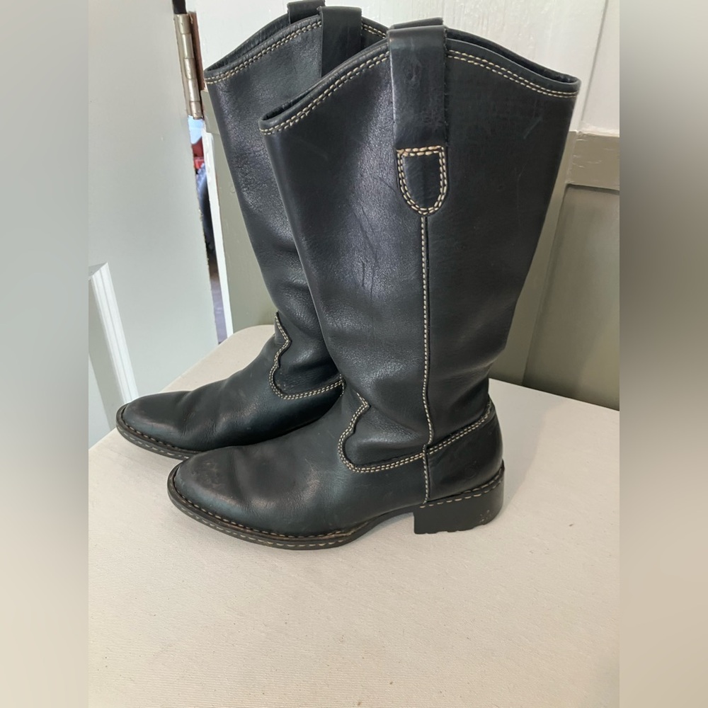 Women’s Born calf high leather western style boots size 7/38